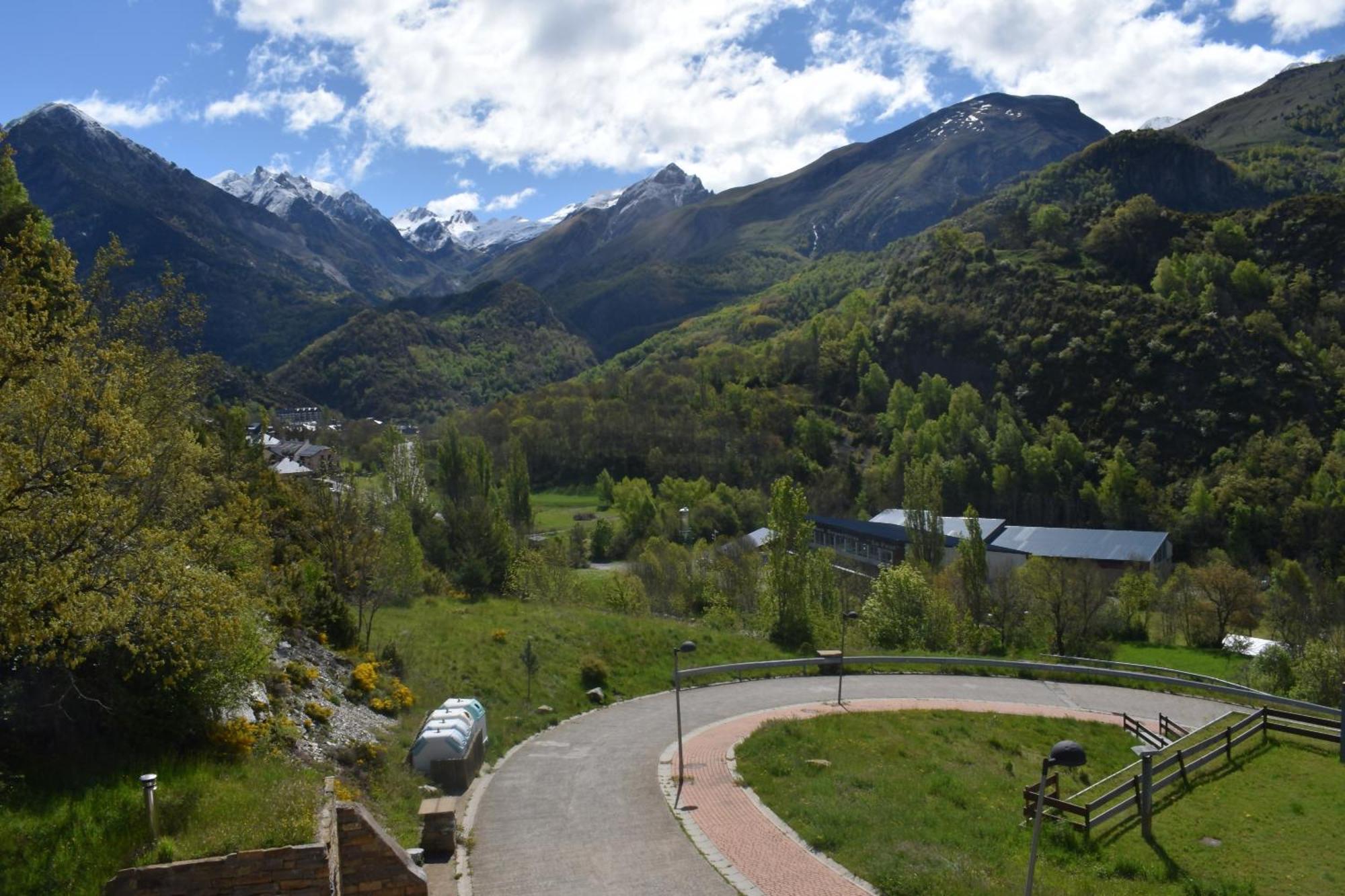 Argualas Triplex Con Piscina Panticosa Eksteriør bilde